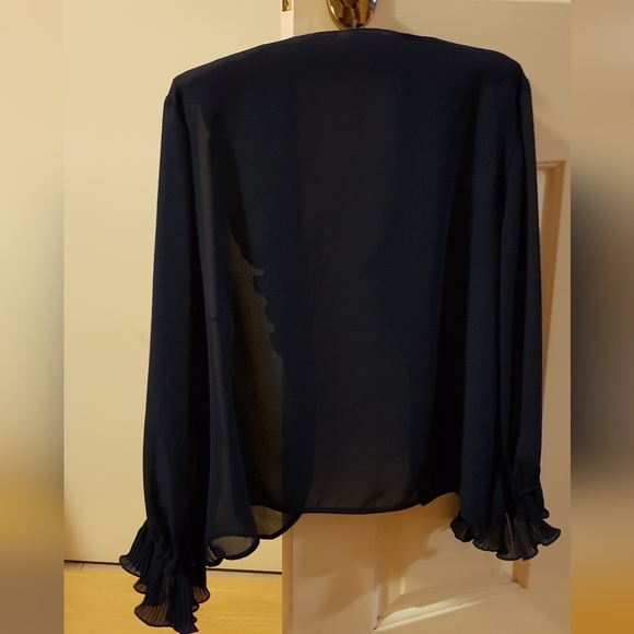 🦋Host Pick🦋 Vintage sheer cover-up Lavender of Melbourne - Picture 7 of 9